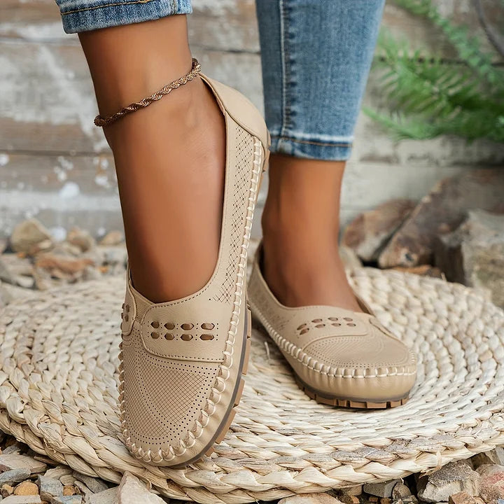 Karen Moree | Women's Orthopedic Shoes