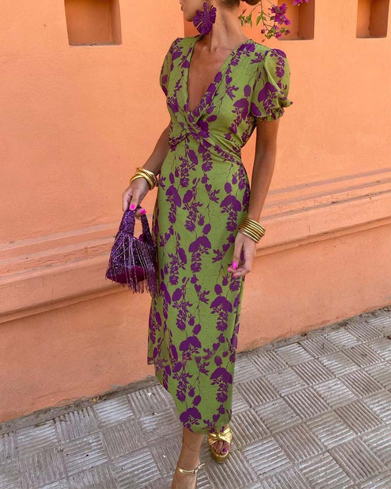 Karen Moree | Elegant Floral Dress