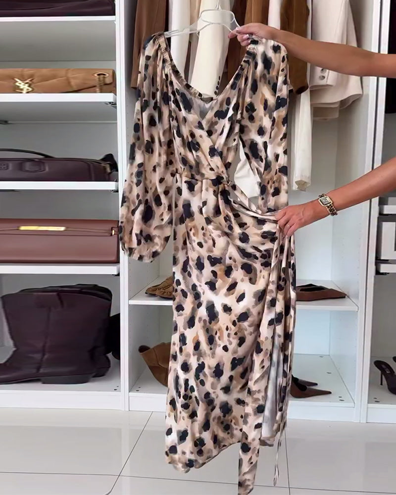 Karen Moree | Printed V-Neck Dress