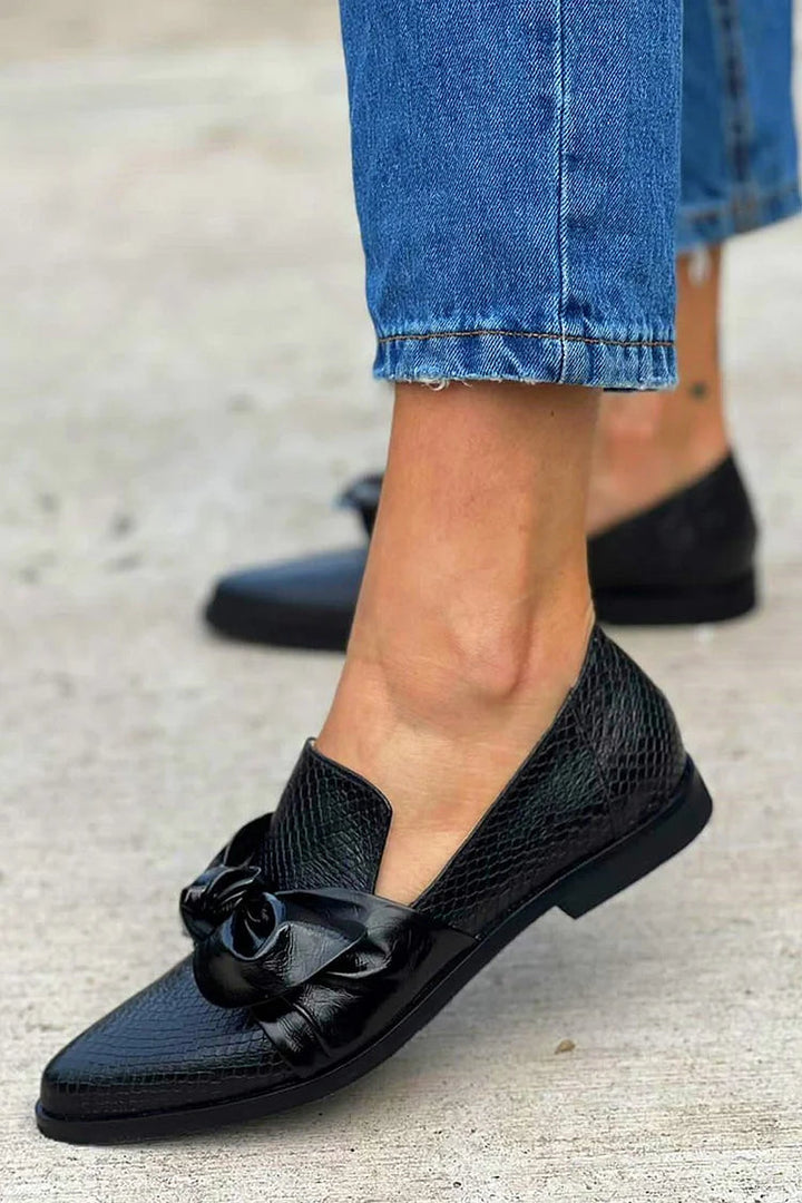 Karen Moree | Black Loafer With Shiny Bow