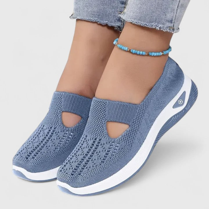 Karen Moree | Comfortable Sneakers