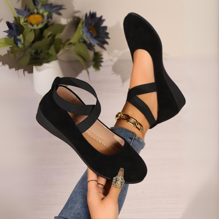 Karen Moree | Comfy Closed Wedge Slip-On Shoes