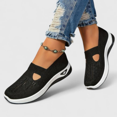 Karen Moree | Comfortable Sneakers