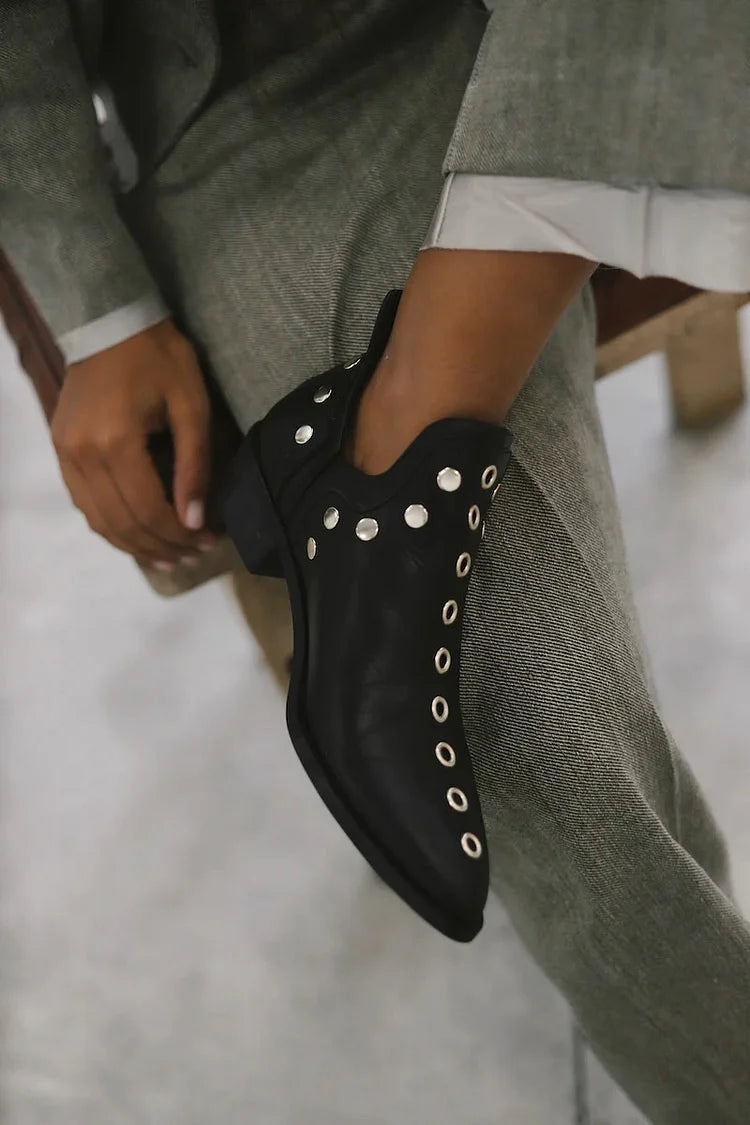 Karen Moree | Pointed Studded Ankle Boot