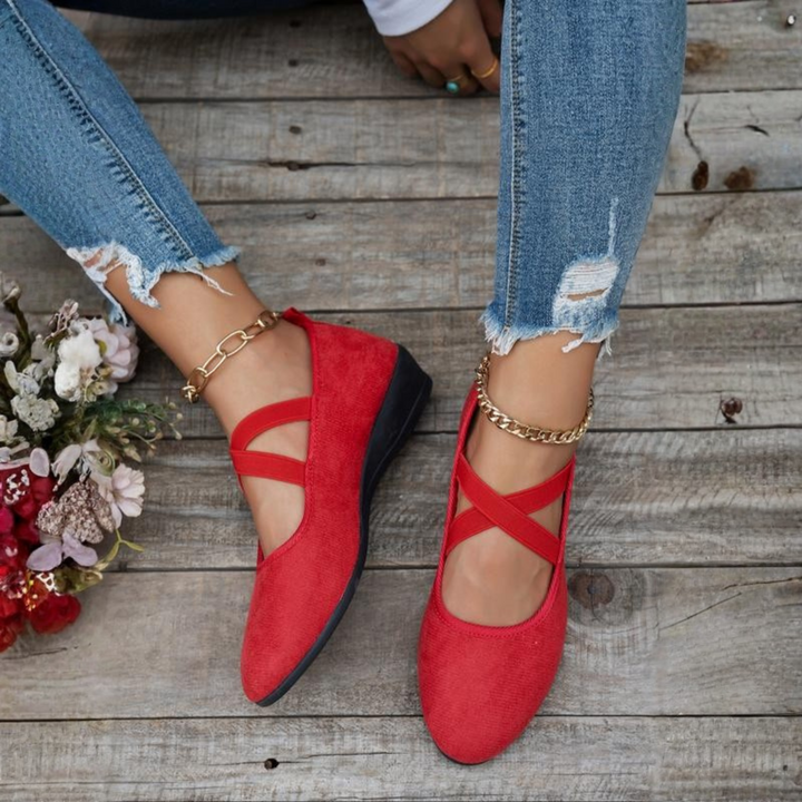 Karen Moree | Comfy Closed Wedge Slip-On Shoes