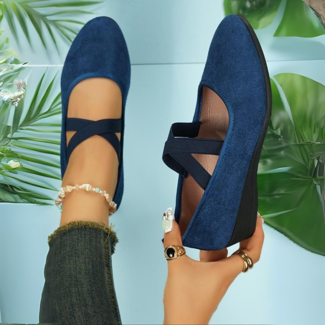 Karen Moree | Comfy Closed Wedge Slip-On Shoes