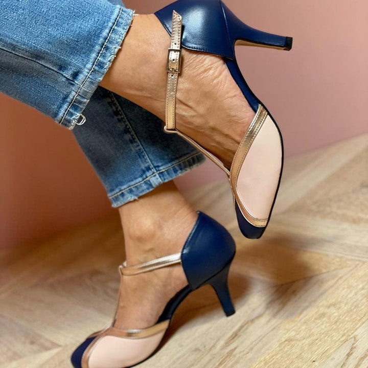 Karen Moree | T-Strap Pumps