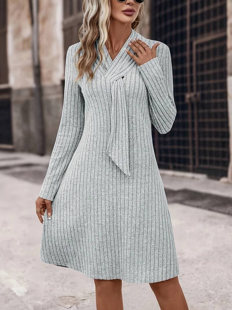 Karen Moree | Elegant Ribbed Knit Dress with Scarf