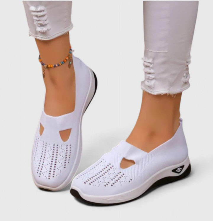 Karen Moree | Comfortable Sneakers