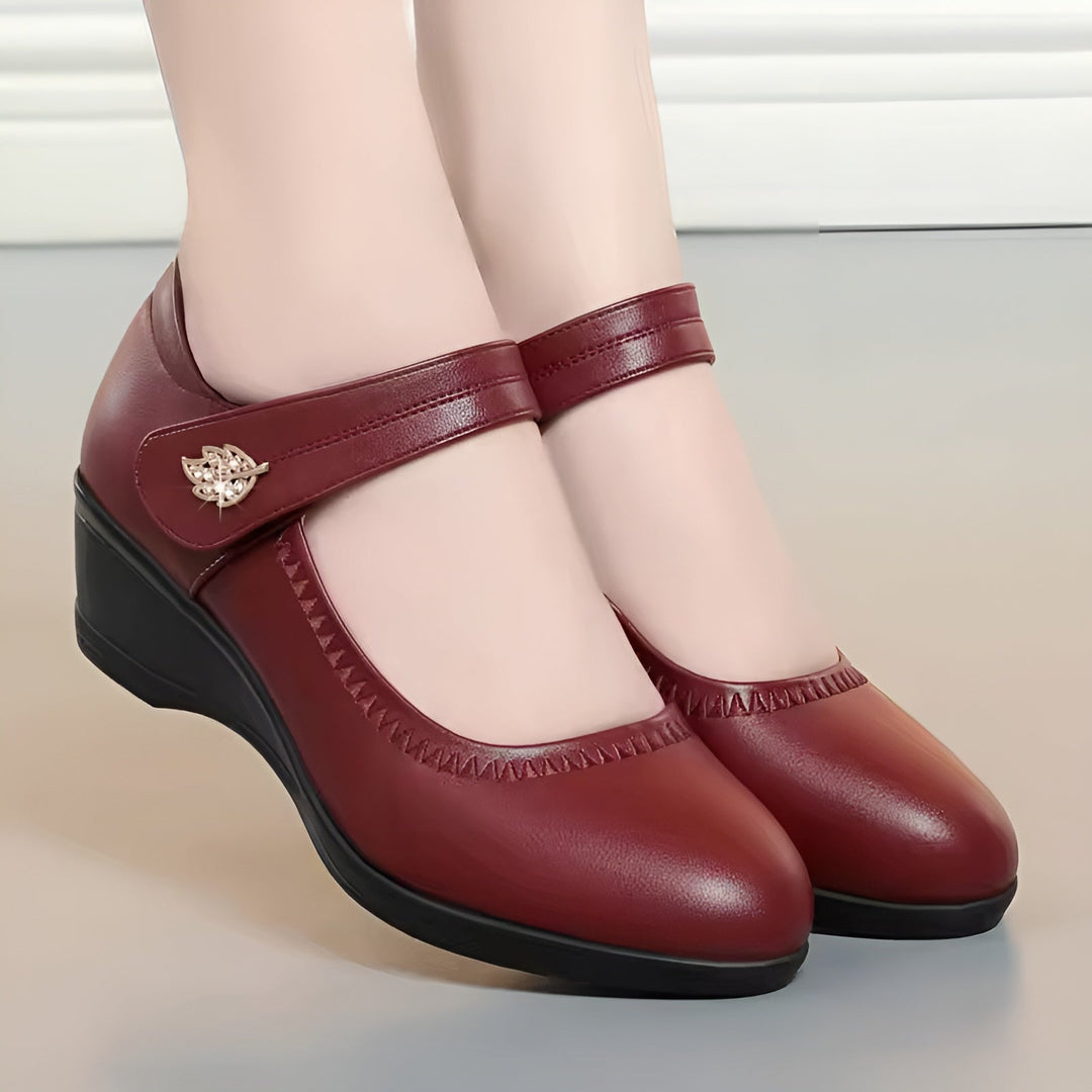 Karen Moree | Stylish Leather Shoes With Strap