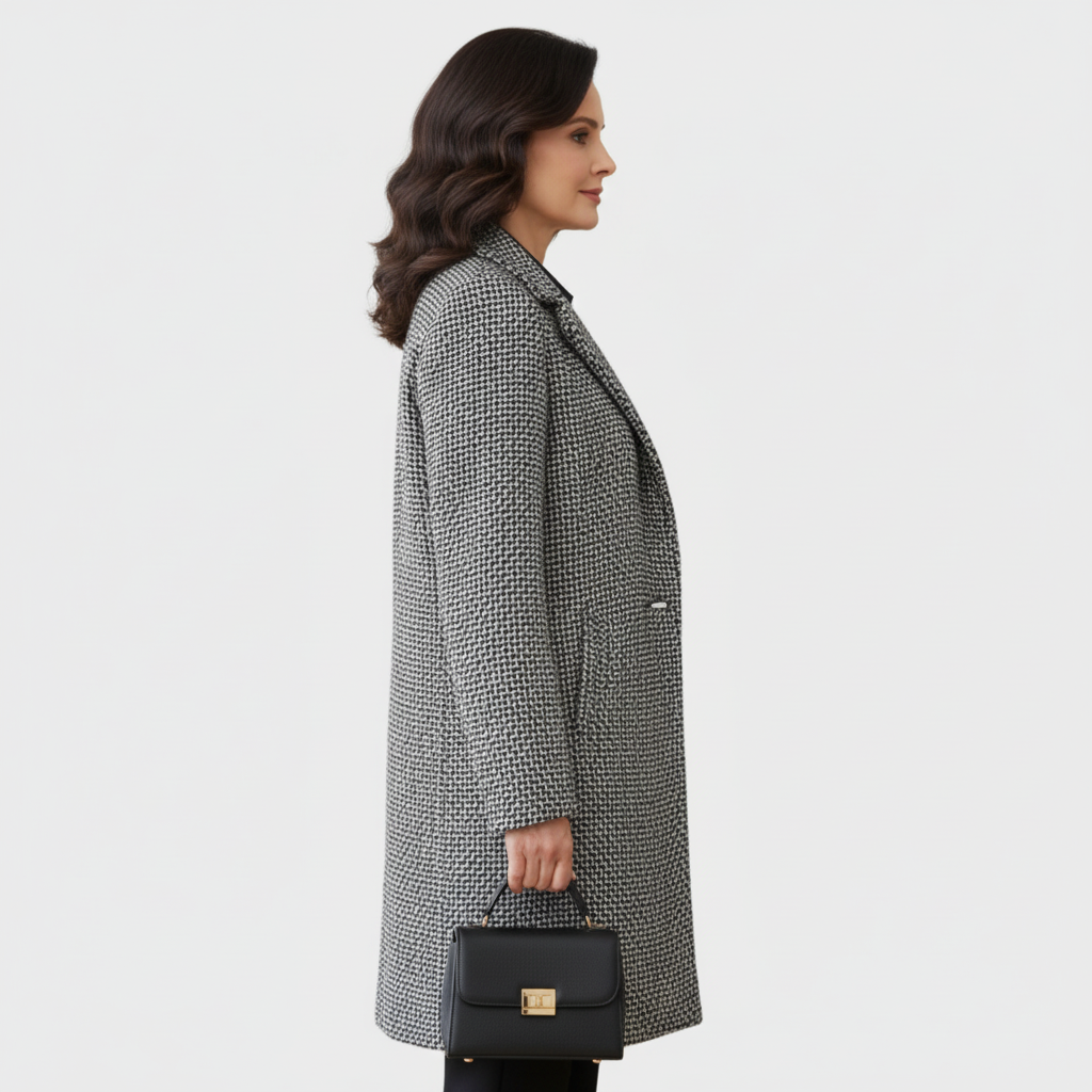 Karen Moree | Chic Winter Coat