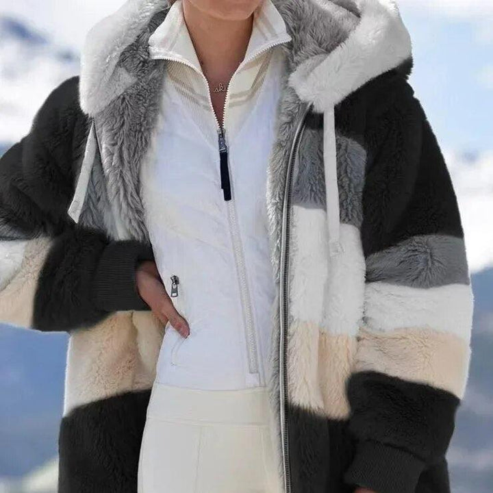 Karen Moree | Winter Jacket, Hooded, Zipper Closure