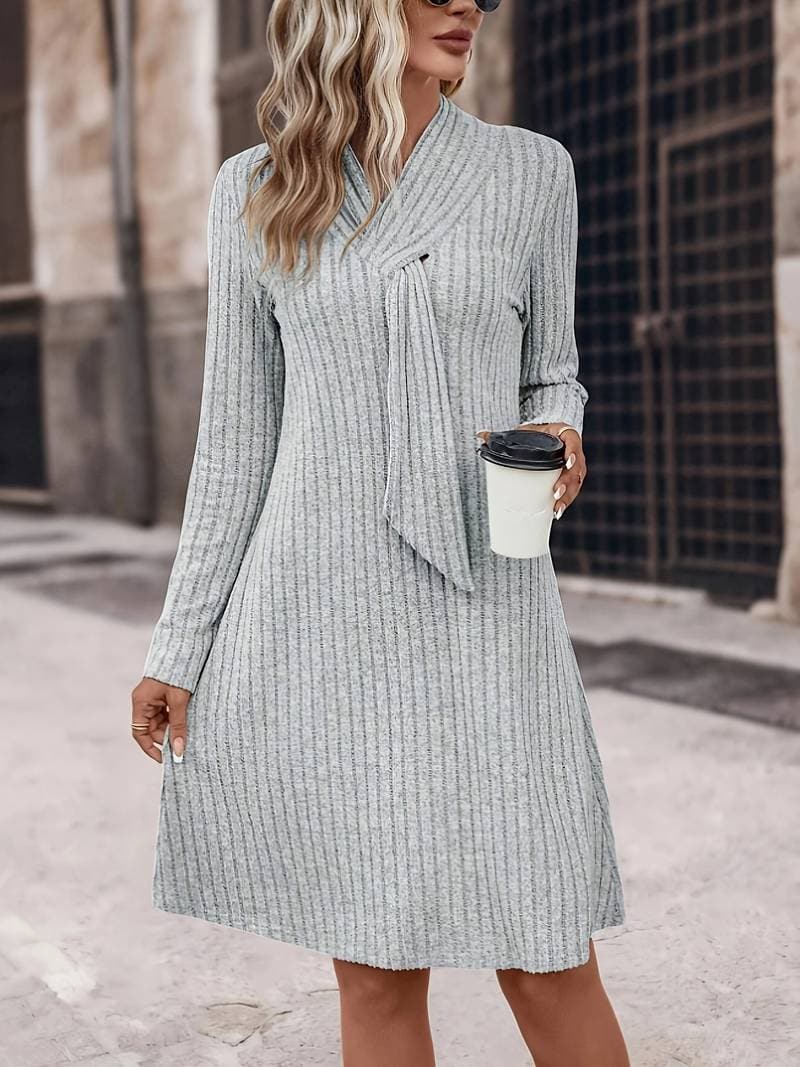 Karen Moree | Elegant Ribbed Knit Dress with Scarf