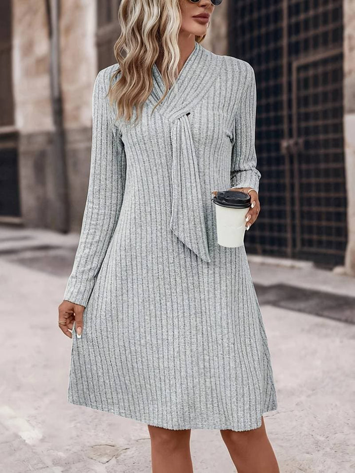 Karen Moree | Elegant Ribbed Knit Dress with Scarf