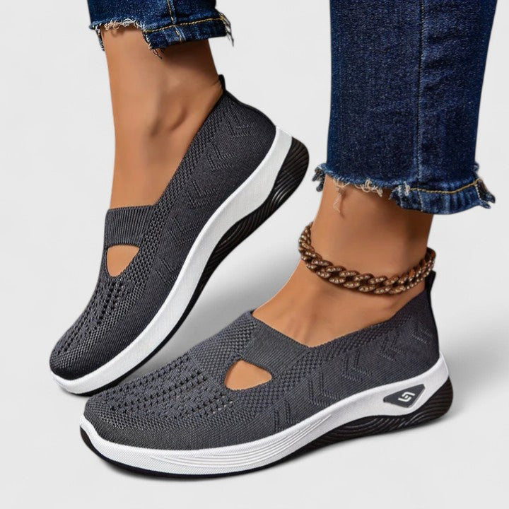 Karen Moree | Comfortable Sneakers