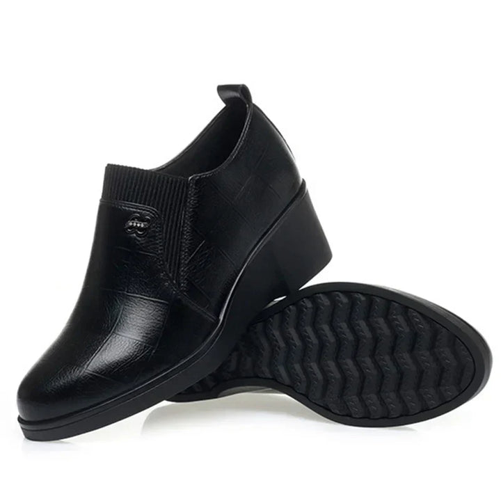 Karen Moree | Fashionable Leather Wedge Shoes