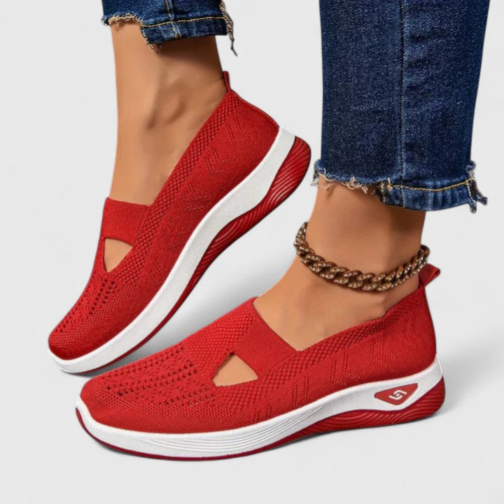 Karen Moree | Comfortable Sneakers