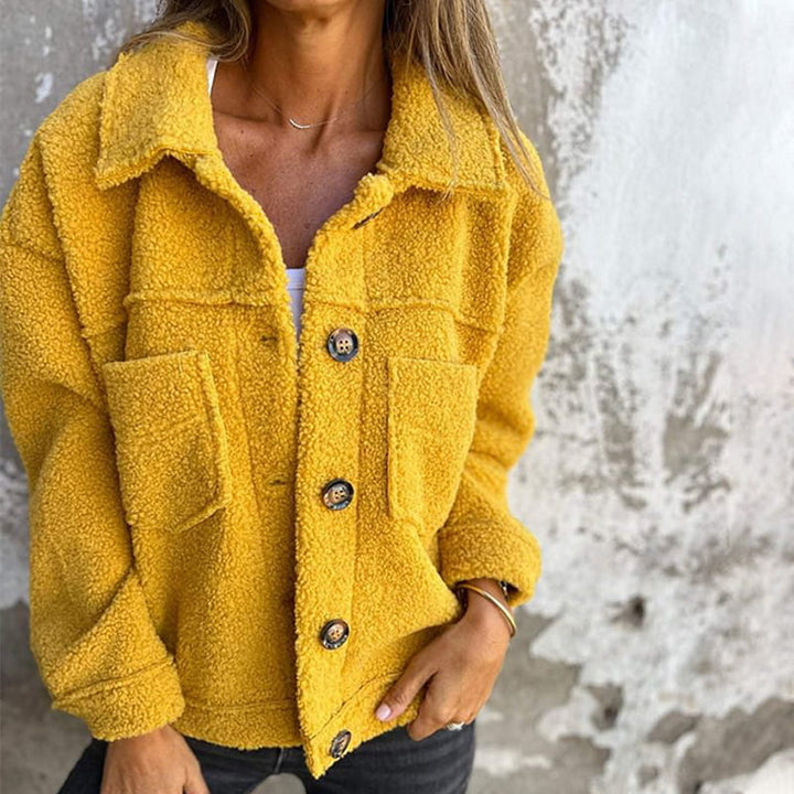 Karen Moree | Stylish Autumn Coat