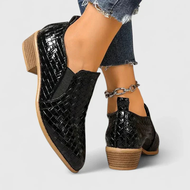 Karen Moree | Orthopedic Shoes