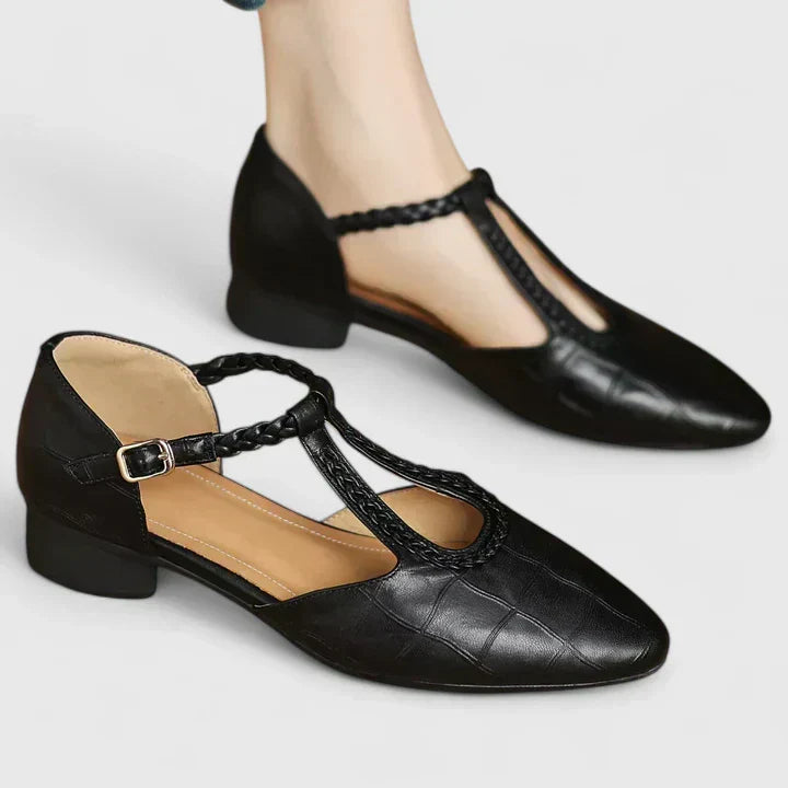 Karen Moree | Orthopedic Shoes